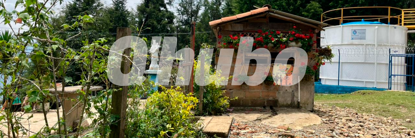 La víctima cuidaba los tanques del agua de una vereda en Caldas. /FOTO: ANDRÉS FELIPE OSORIO GARCÍA 