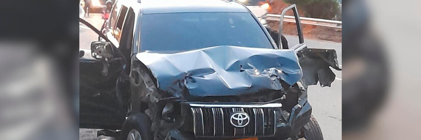 El vehículo abandonado en el accidente. /FOTOS: CORTESÍA