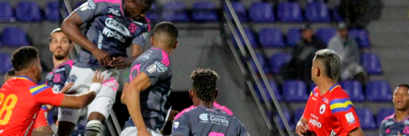 Independiente Medellín enfrentando a Deportivo Pasto. /FOTO: X @Dimayor