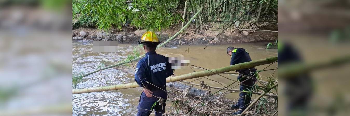 Hallan cuerpo sin vida en río de Rionegro. FOTO: BOMBEROS RIONEGRO
