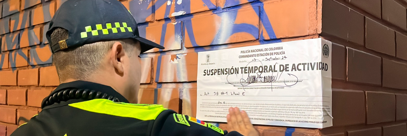 Los operativos los hicieron en conjunto personal de la Alcaldía de Medellín y de la Policía. /FOTO: CORTESÍA 