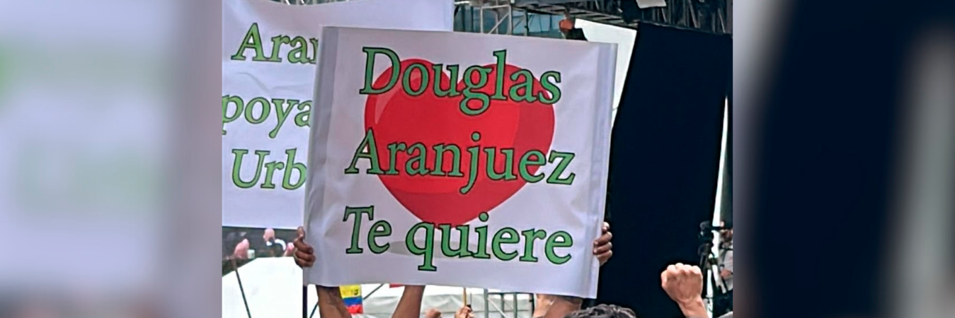En la imagen que dice “Douglas, Aranjuez te quiere”, hacen referencia a José Leonardo Muñoz Martínez, histórico cabecilla de la banda La Terraza. /FOTOS: TOMADAS DE X 