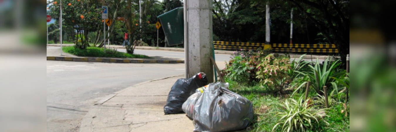 Enviaseo hace rato viene pidiendo cultura ciudadana y colaboración con el tema de las basuras. /FOTO: ARCHIVO