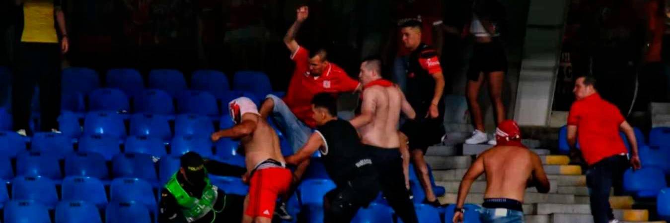 El partido se finalizó antes por los disturbios por parte de la hinchada. / FOTO: TOMADA DE REDES SOCIALES