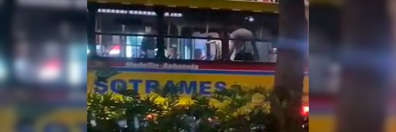 El caso de discriminación fue cometido por personas que iban en el bus. /FOTO: CAPTURA DE VIDEO