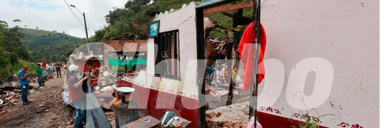 EN IMÁGENES: Presunta polvorería estalló en Caldas