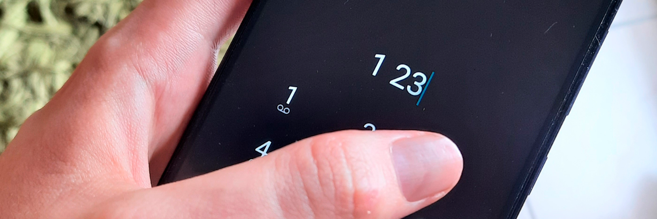 Si presenta una emergencia que requiere la rápida atención de las autoridades, puede marcar al 123 desde cualquier dispositivo. / FOTO: DANIEL GONZÁLEZ.