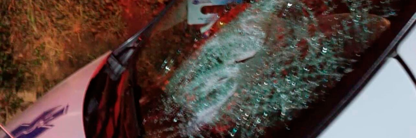 Una paramédica resultó lesionada. /FOTOS: BOMBEROS LA CEJA