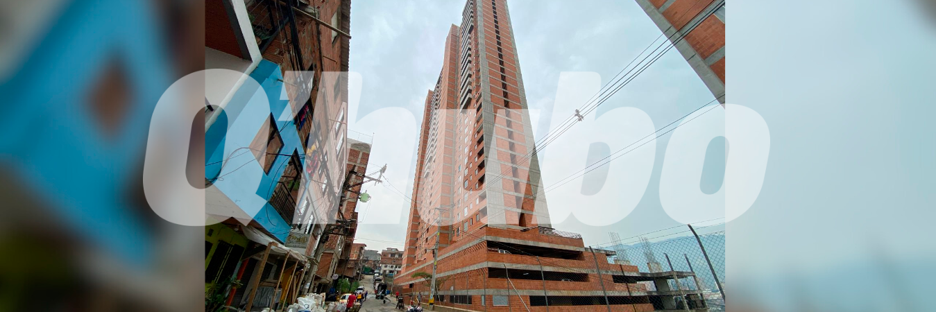 Edificio desde el que cayó una bebé de 2 años en Bello. /FOTO: ANDRÉS FELIPE OSORIO GARCÍA