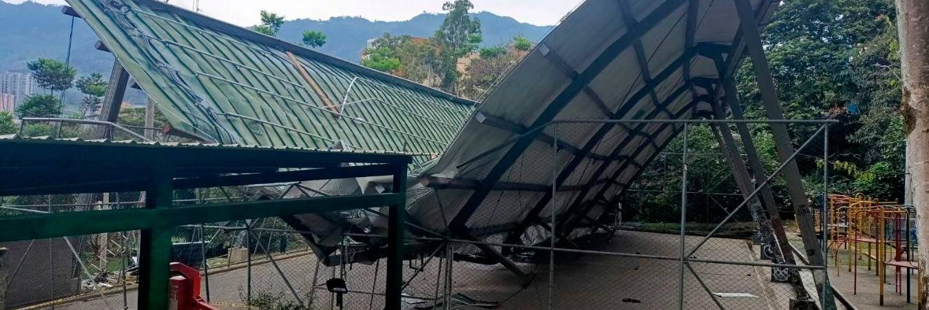 La estructura metálica quedó destruida. /FOTOS: CORTESÍA.