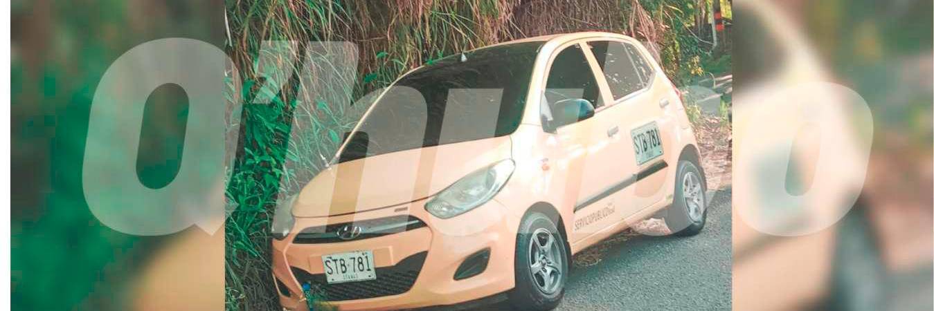 En el otro vehículo fueron encontradas algunas manchas de sangre. /FOTO: CORTESÍA