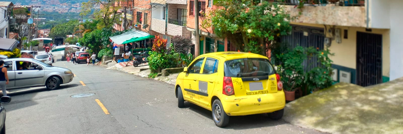 Los hechos ocurrieron pasadas las 9:00 de la noche del jueves, en esta cuadra de la calle 77, entre carreras 44 y 45, en Manrique Central. /FOTO: MAURICIO PALACIO