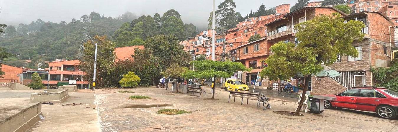 En este sitio, a las afueras de la institución educativa, es donde se presenta la mayoría de riñas. /FOTO: ANDRÉS FELIPE OSORIO GARCÍA