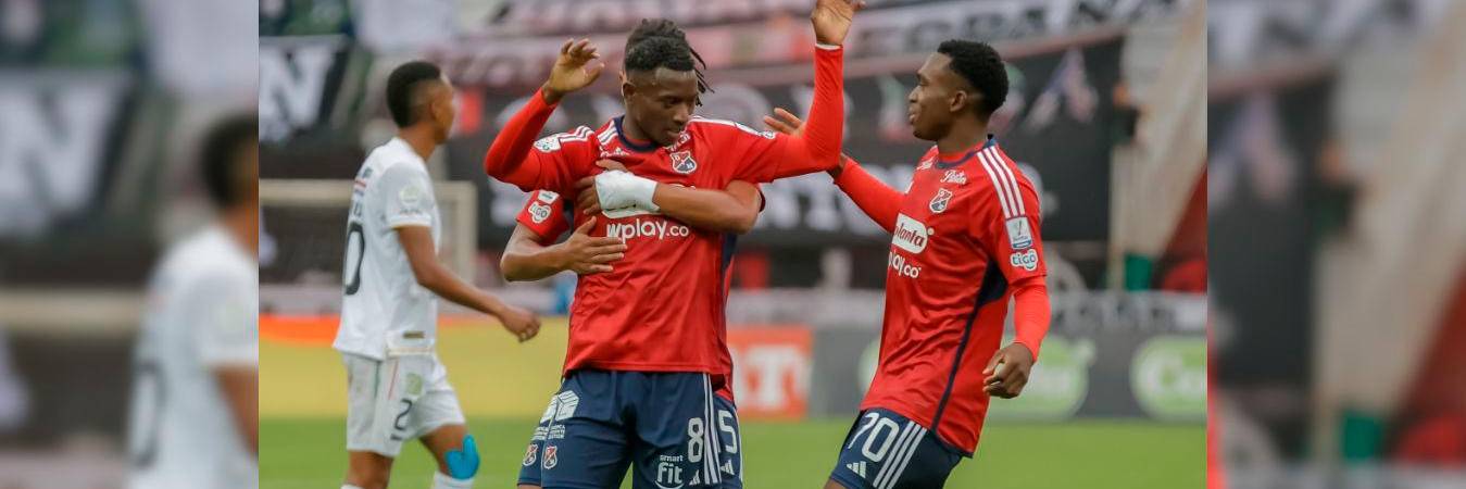 Independiente Medellín tuvo un reñido partido en el estadio Palogrande de Manizales. /FOTO: X @WinSportsTV