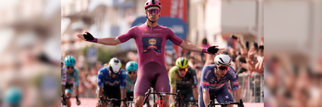 Jonathan Milan, ganador de la etapa 11 del Giro de Italia. /FOTO: X @giroditalia