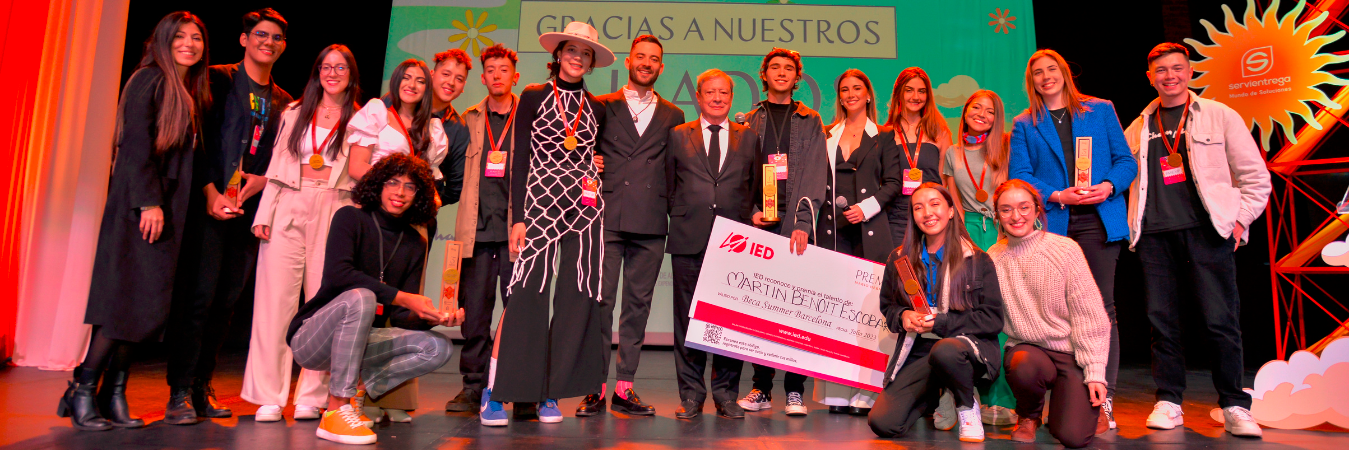 El premio busca apoyar a los mejores creativos de Colombia. /FOTO: PREMIO MARIO HERNÁNDEZ