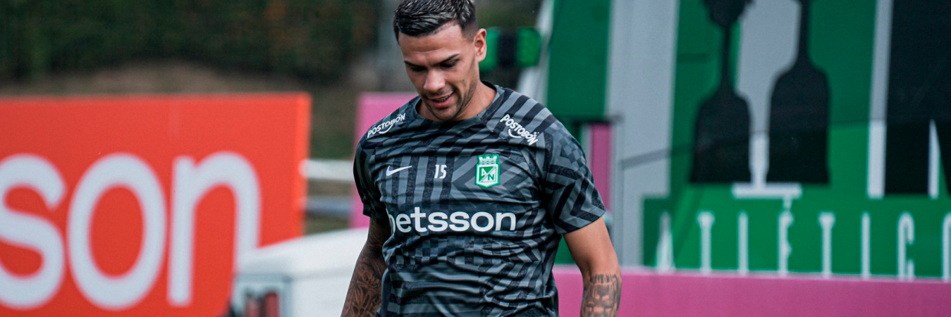 Agustín Álvarez Wallace en su primera práctica con Nacional. /FOTO: ATLÉTICO NACIONAL
