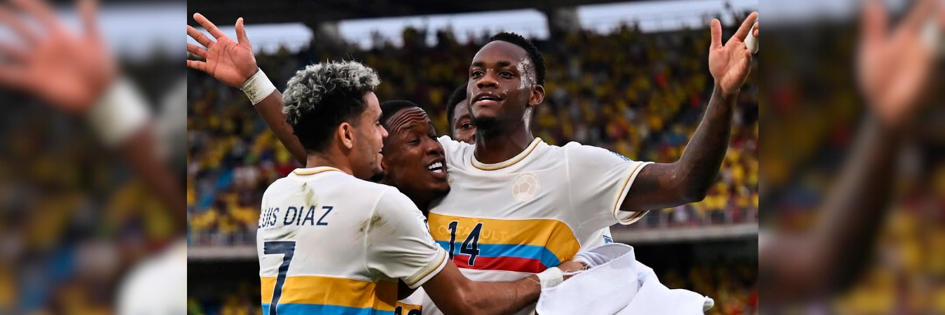 Jhon Jader Durán (der.) ajustó su quinta anotación con Colombia y su segunda en estas eliminatorias. /FOTO: INSTAGRAM @jaderduran9