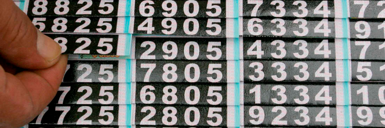 Venta de loterías en Medellín. /FOTO: ARCHIVO