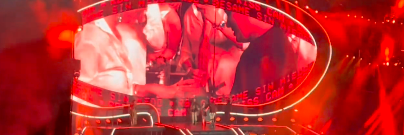 Así fue la pedida de mano durante presentación de RBD en Medellín. /FOTO: TOMADA DE VIDEO. 