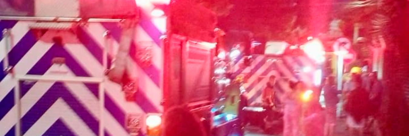 Incendio en el barrio La Mansión de Medellín. /FOTO: DAGRD