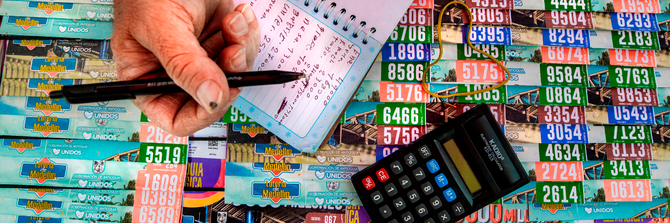 Verifique si uno de sus números cayó en las Loterías. /FOTO: CAMILO SUÁREZ