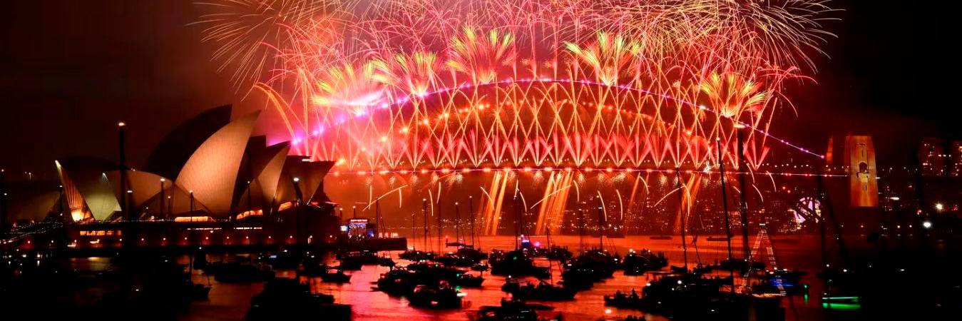 Juegos artificiales para recibir el Año Nuevo. /FOTO: TOMADA DE TWITTER NETWORKS.