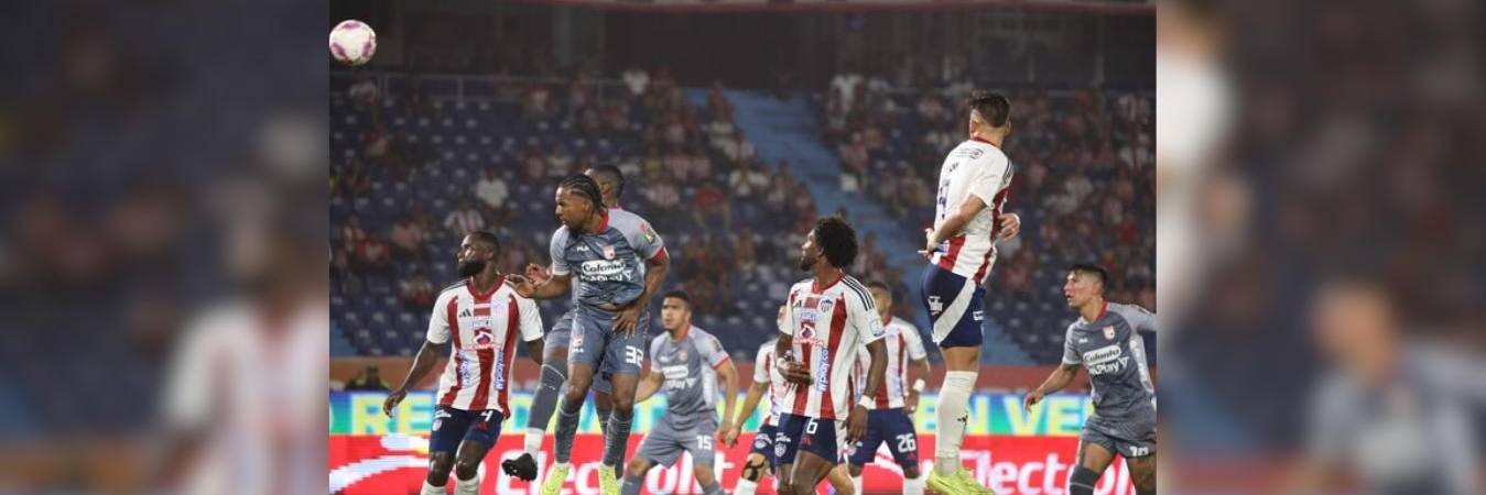 Junior vs Independiente Santa Fe. FOTO: COLPRENSA
