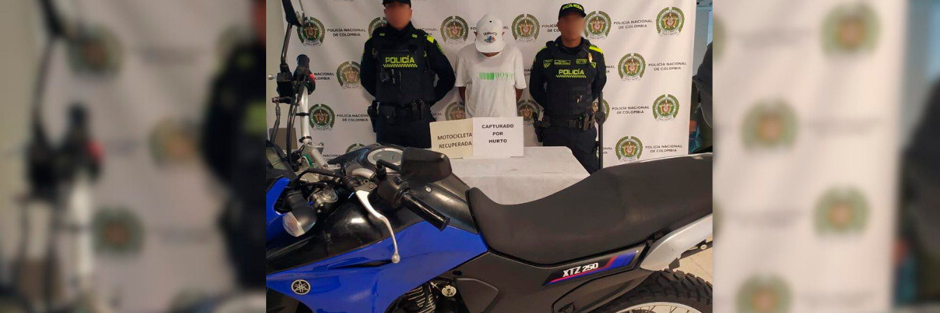 Este sujeto fue capturado tras hurtar una motocicleta. /FOTO: POLICÍA 