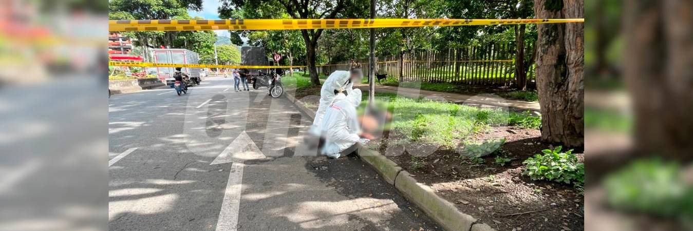 El cuerpo fue hallado en la calle 85 con la carrera 45A, barrio San Fernando. /FOTO: ANDRÉS FELIPE OSORIO GARCÍA