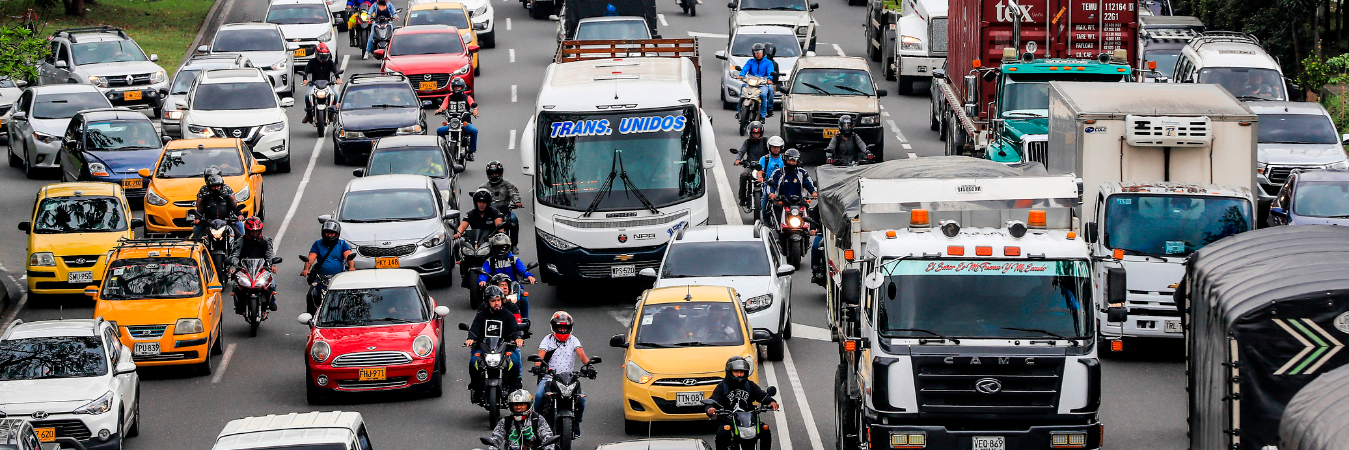 Movilidad en Medellín. /FOTO: JAIME PÉREZ. 