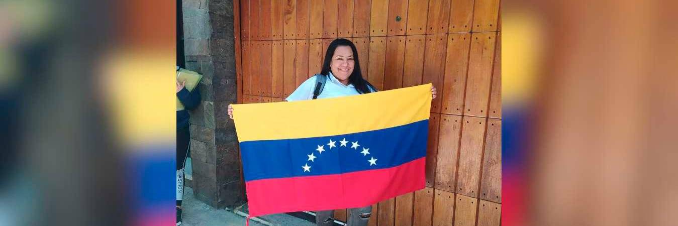 La mujer trabaja en el empoderamiento femenino y la integración de venezolanos en Medellín. /FOTO: CORTESÍA - MARISELA OVIEDO