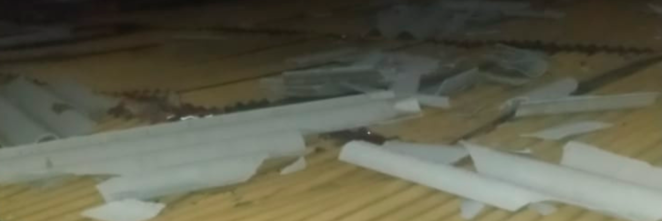 Varios techos resultaron afectados por cuenta del vendaval. /FOTO: CORTESÍA