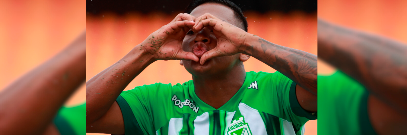 Alfredo Morelos celebrando un gol con Atlético Nacional en la Liga BetPlay-II. /FOTO: MANUEL SALDARRIAGA QUINTERO