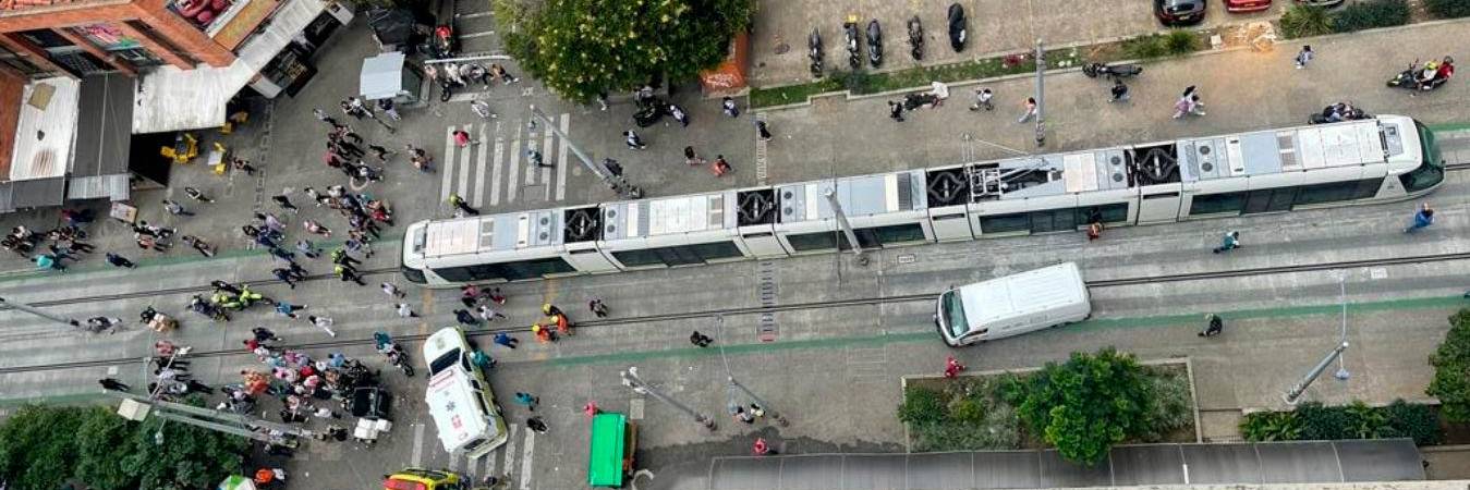 Desde un piso alto de un edificio de la zona así se veía el accidente. /FOTO: CORTESÍA. 