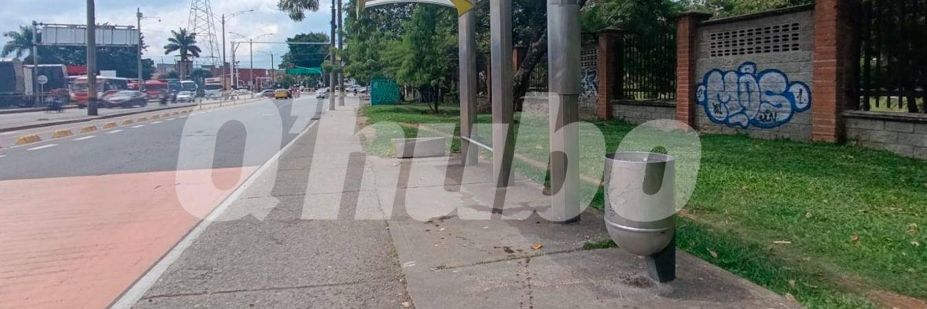 En este sector, cerca al Cementerio Universal, encontraron gravemente herido al habitante de calle. /FOTO: ALEJANDRA MORALES RÍOS. 