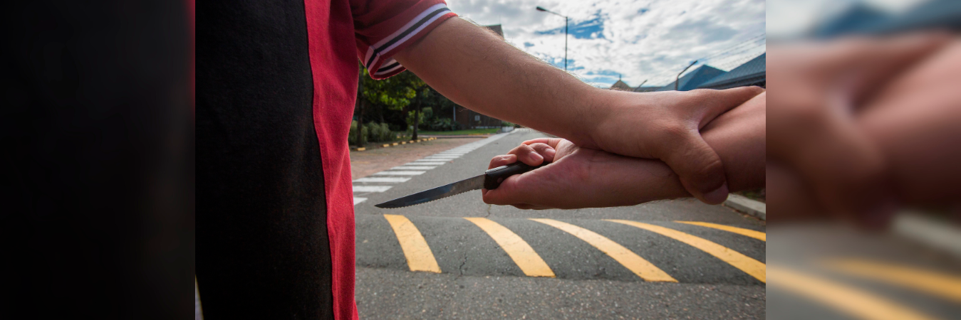 Un joven resultó lesionado en pleno parque Bolívar. /FOTO: ARCHIVO.
