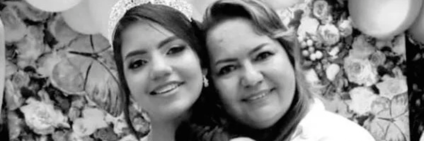 Ella eran Luz Elena Silva y su hija Carolina Isabel Suárez. /FOTO: REDES SOCIALES