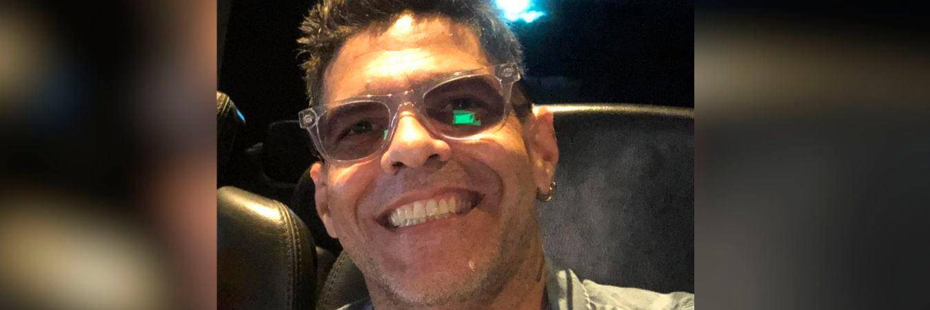 Eduardo combina su pasión por los deportes con su emprendimiento de ropa deportiva. / FOTO: CORTESÍA EDUARDO SALINAS.