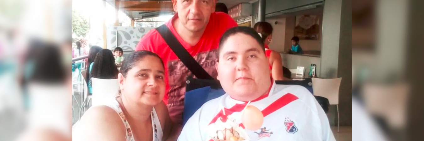 El hincha se despidió del equipo y de la hinchada en el juego contra Santa Fe. /FOTO: TOMADA DE LA WEB