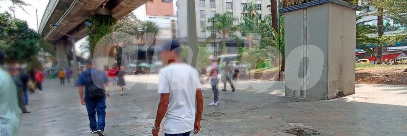 En este sector aledaño a la Plaza Botero, zona céntrica de Medellín, un joven fue asesinado a cuchillo. /FOTO: ALEJANDRA MORALES RÍOS 