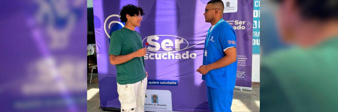 En Medellín se sigue trabajando para que los estudiantes encuentren espacios de escucha, orientación y acompañamiento. /FOTO: ALCALDÍA DE MEDELLÍN