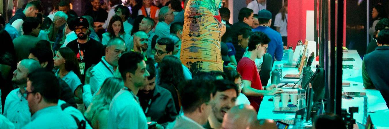 Con esta primera inversión en el Fondo Simma Fintech se permite desarrollar empresas fintech del ecosistema de la ciudad. / FOTO: CORTESÍA ALCALDÍA DE MEDELLÍN