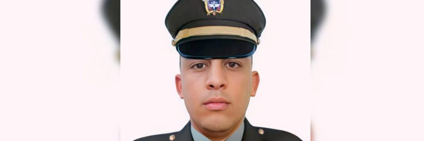 Él es el subintendente Jonathan Sossa Naranjo, asesinado en Argelia, Atioquia. /FOTO: CORTESÍA POLICÍA 