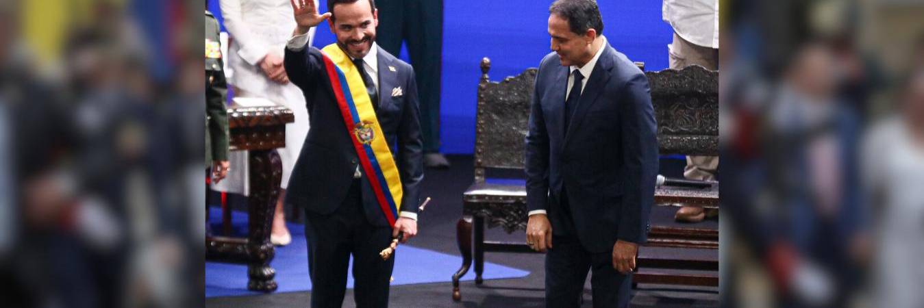 Abelardo de la Espriella dio un discurso contundente durante su posesión y dejó claro el rumbo que espera darle al país. FOTO: DEFENSORES DE LA PATRIA