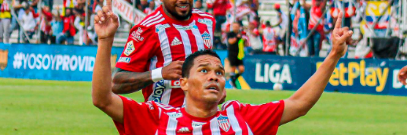 Carlos Bacca con el Junior de Barranquilla. /FOTO: INSTAGRAM @goleador70