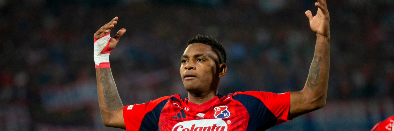 Bryan León puso a celebrar a los hinchas en el cierre del periodo inicial. / FOTO: CAMILO SUÁREZ. 