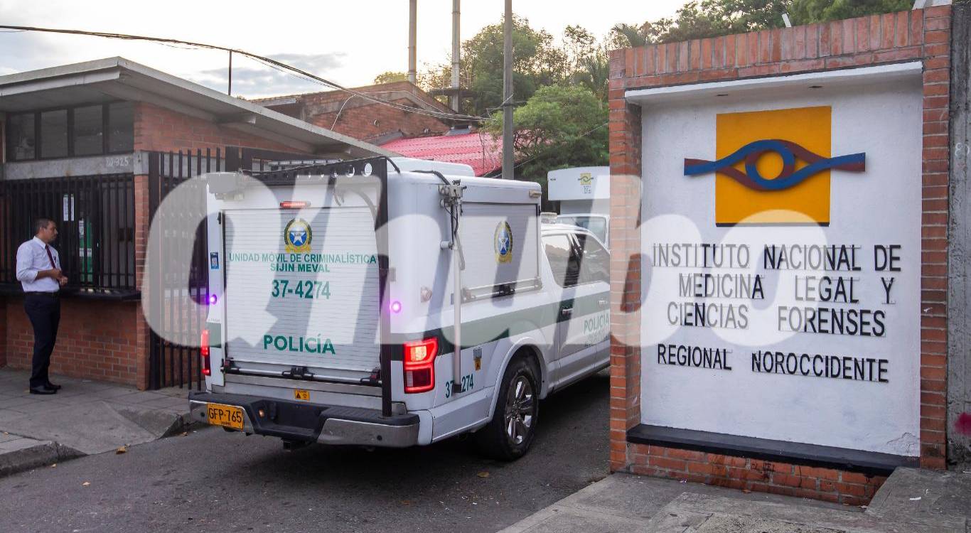 El cuerpo de la niña llegó a Medicina Legal para determinar las causas de su muerte. <b><span class=mln_small-caps_mln>/FOTO: ARCHIVO</span></b>