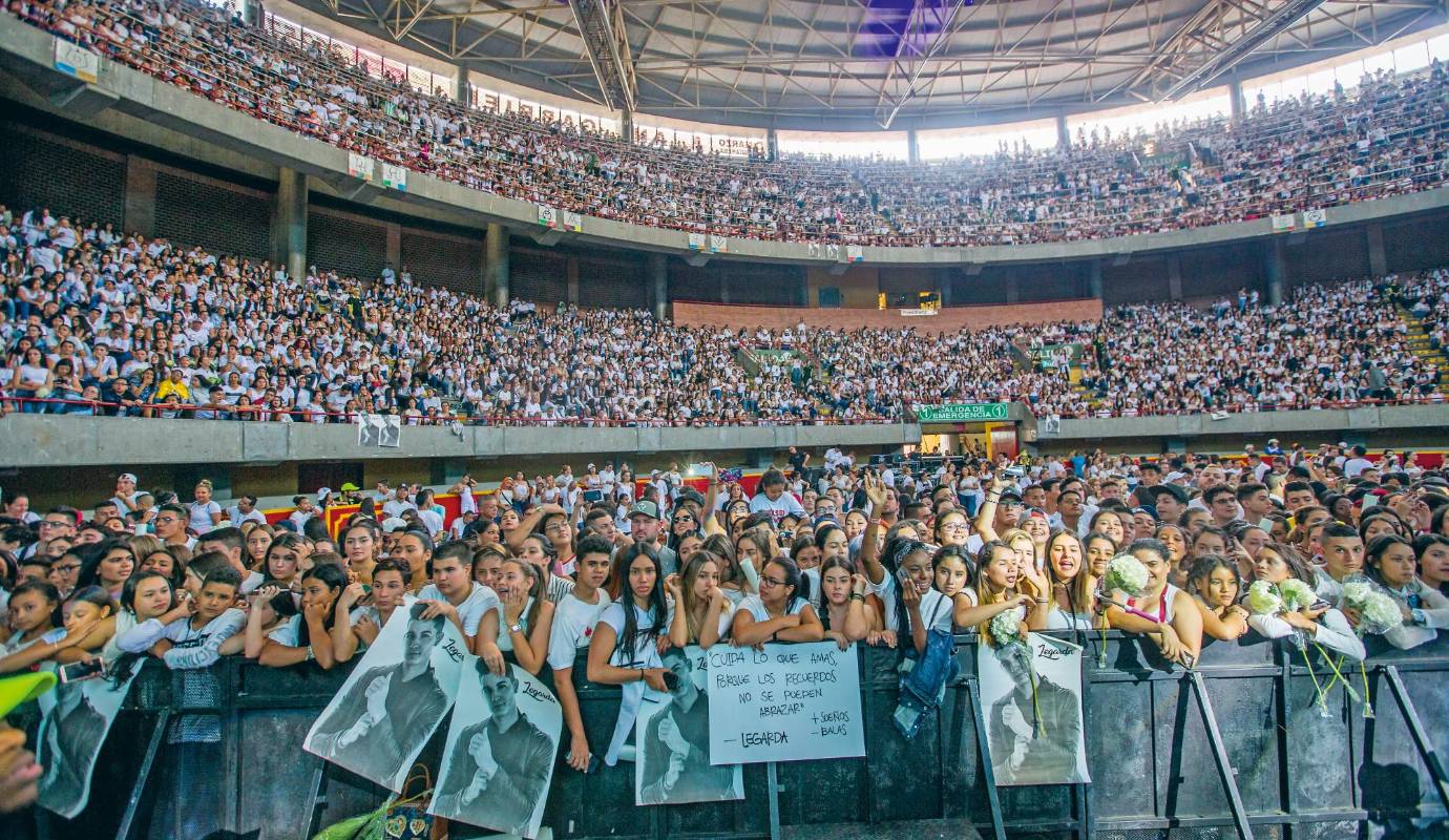 68. Adiós a Legarda: lleno total tuvo La Macarena, donde se le rindió homenaje al youtuber Legarda, quien murió por una bala perdida. Ocurrió el 10 de febrero. / FOTO: JUAN ANTONIO SÁNCHEZ.