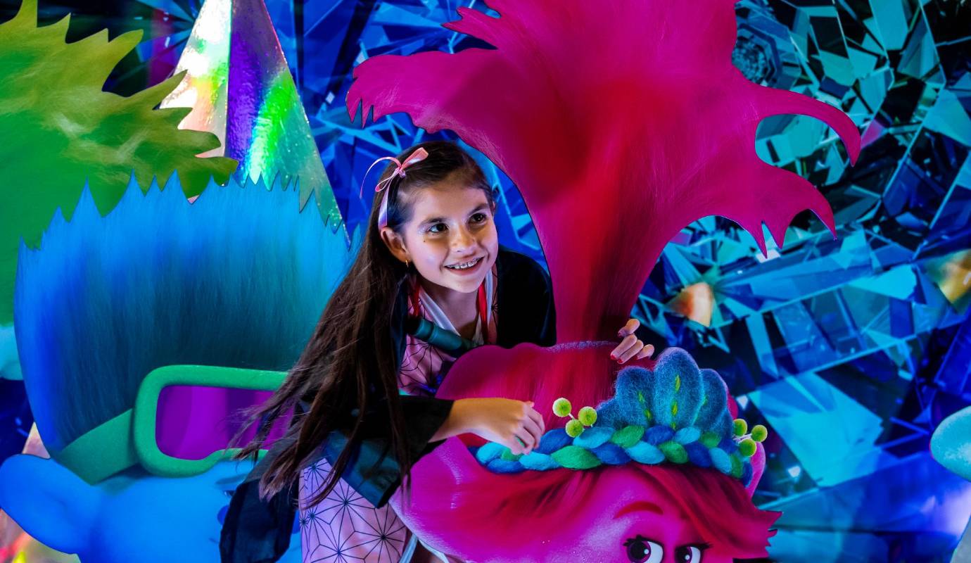 Los niños son algunos de los que más disfrutan la feria llena de colores y experiencias pensadas toda la familia. Foto: Jaime Pérez 